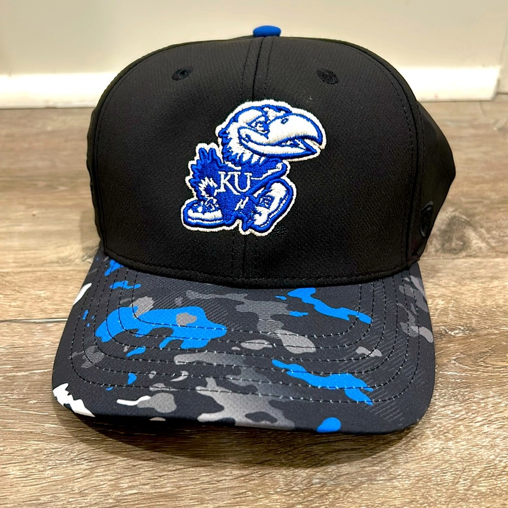 Kan Jayhawks BLACK OHT Tonal Camo One-Fit